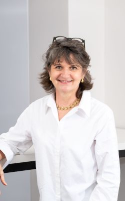 Claire Le Meur Blue Bees 2025